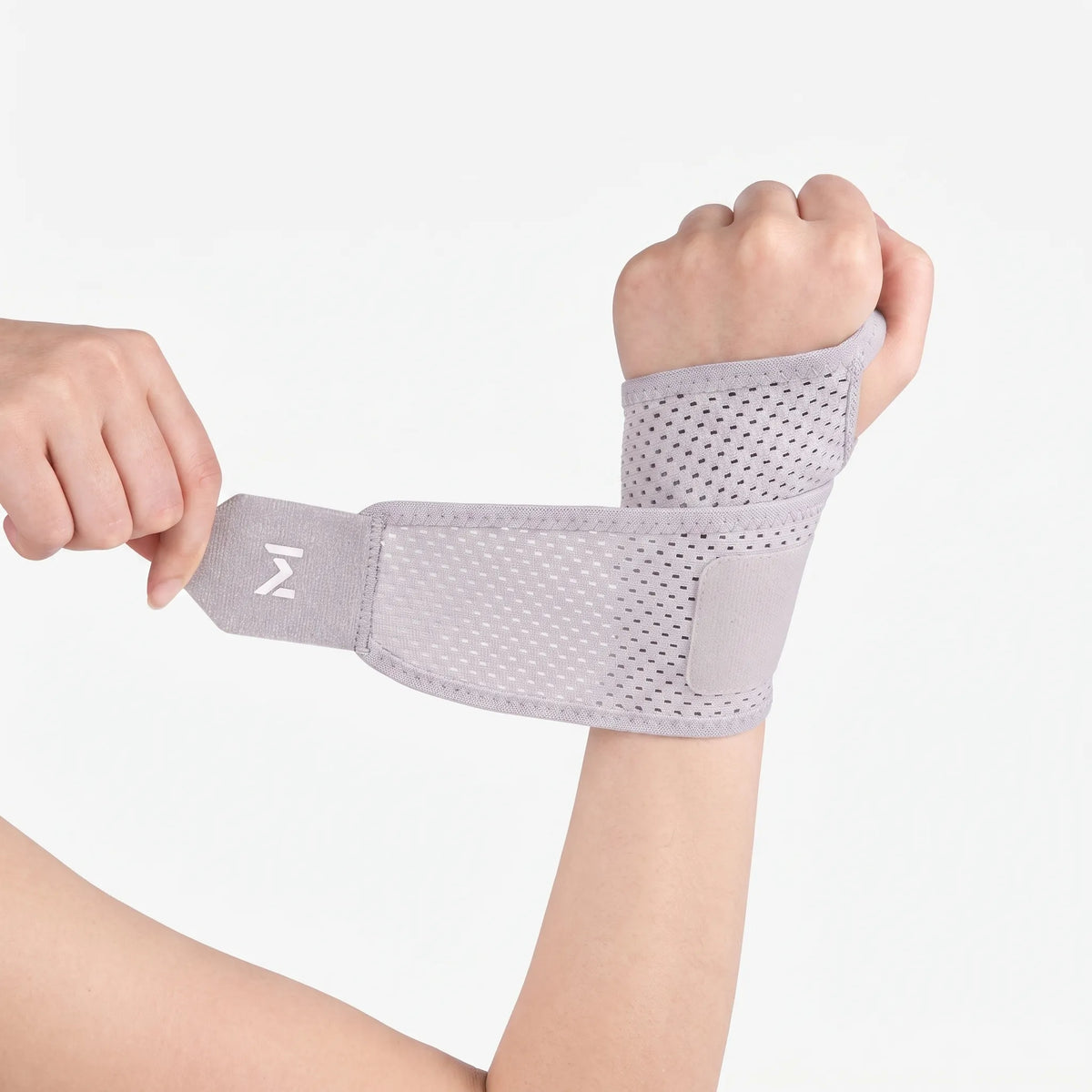 Verstelbare polsbandage met wikkelband