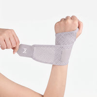 Verstelbare polsbandage met wikkelband