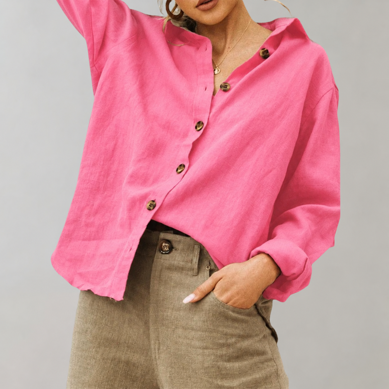 Vintage Linnen Blouse voor Vrouwen met Relaxte Pasvorm en Klassieke Kraag - Image 1