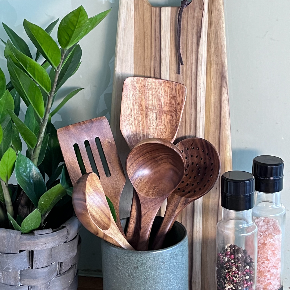 Walnoten Keukengerei Set (5 Stukken)
