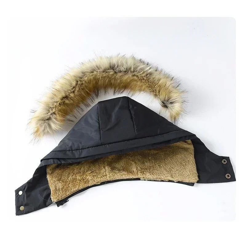 Warme herenjas met capuchon en bontkraag