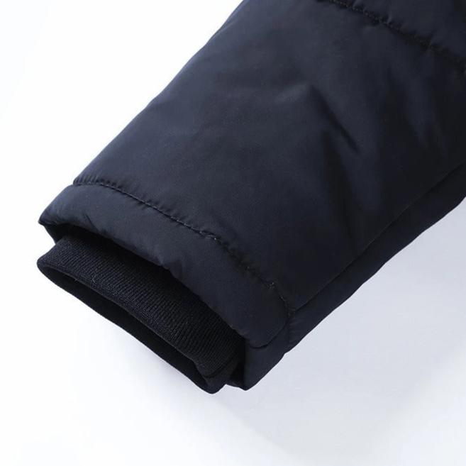 Warme herenjas met capuchon en bontkraag