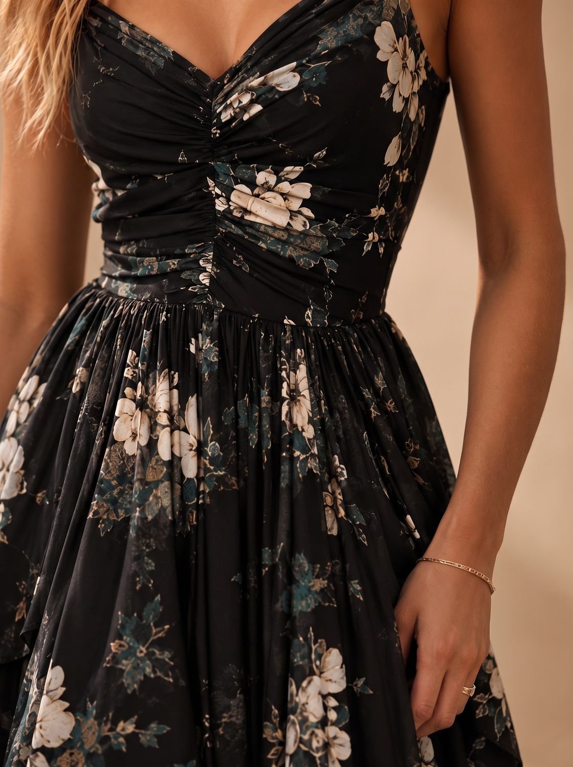 Zwarte gebloemde boho high-low maxi-zomerjurk voor dames